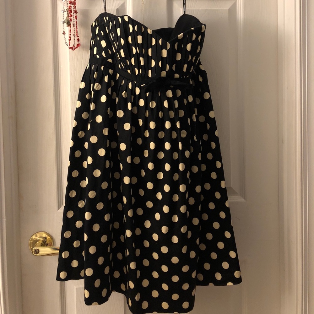 Strapless dress
